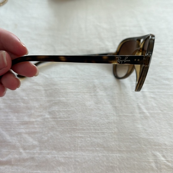 Ray-Bans - Picture 4 of 5